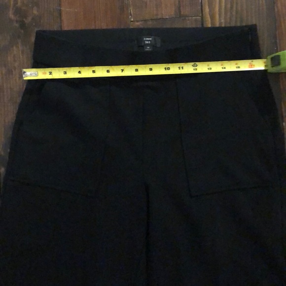 J Crew 365 capris - Picture 3 of 5